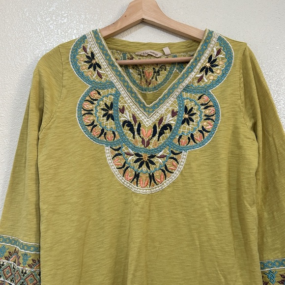 SOFT SURROUNDING WOMENS SUNRISE TUNIC TOP LIME EMBROIDERED SZ SMALL - Picture 3 of 10